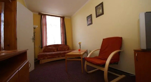 Hotel Holzbecher Ratibořice, Забронировать Отель Ческа-Скалице Краловеградецкий край