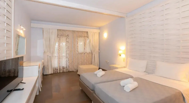 Бунгало Superior Aktaion Resort