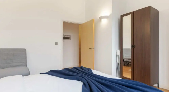 Апартаменты c 1 комнатой с балконом Beautiful 1 Bedroom Apartment in Shepherd's Bush