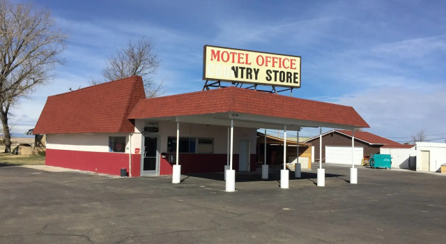 Country Manor Motel Watkins, Rezervați Motel Watkins Colorado