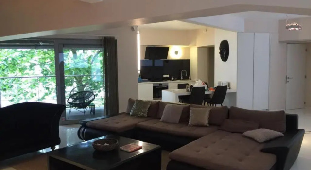 Beautiful LOFT in the Center of Brussels, Prenota Hotel Hotel a Flanders con parcheggio, Parcheggio