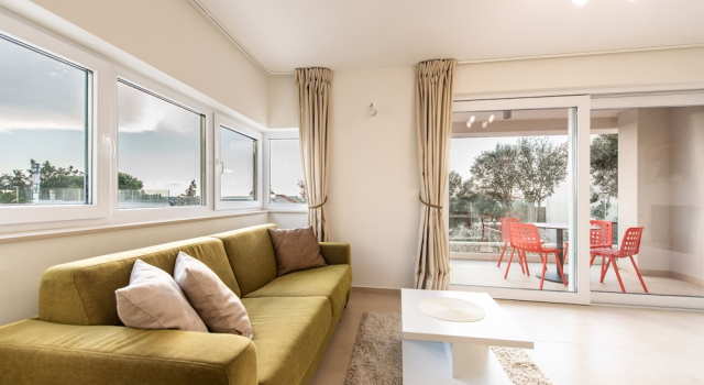 Sargas Suite 5 With Pool View