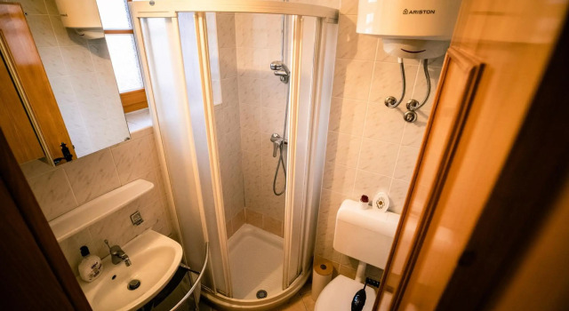 Trobentica 37 Apartment Golf Moravske Toplice, Prenota Appartamento Hotel a Pomurje con parcheggio, Parcheggio