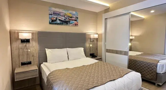Четырёхместный семейный номер Standard Parla Park Otel