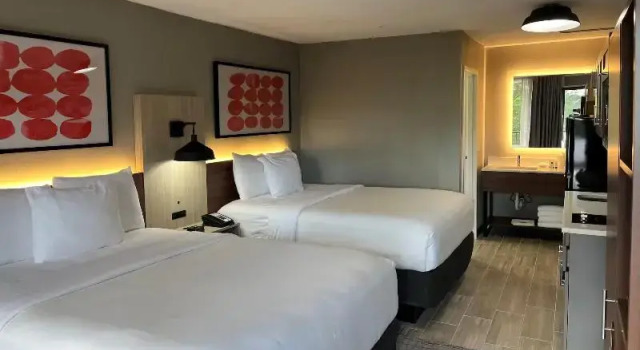 Четырёхместный номер Standard Hawthorn Extended Stay by Wyndham Columbia-Ft Jackson