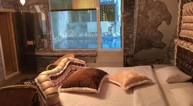 Полулюкс Bali Colosseum Hotel