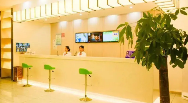 Shell Xuzhou Yunlong Area Green Business City Hote, Prenota Hotel Hotel a Xuzhou con parcheggio, Parcheggio