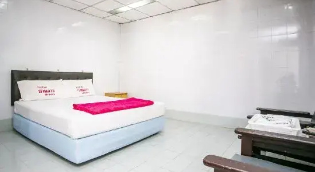 Номер Standard Bualuang HOTEL