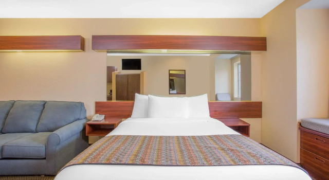 Двухместный номер Microtel Inn & Suites by Wyndham Kannapolis/Concord