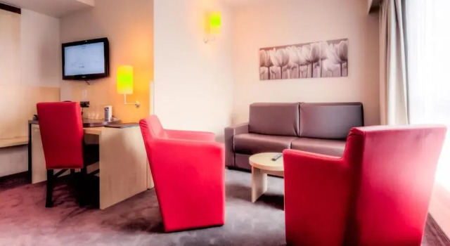 Семейный номер Standard Hotel & Aparthotel Alize Mouscron