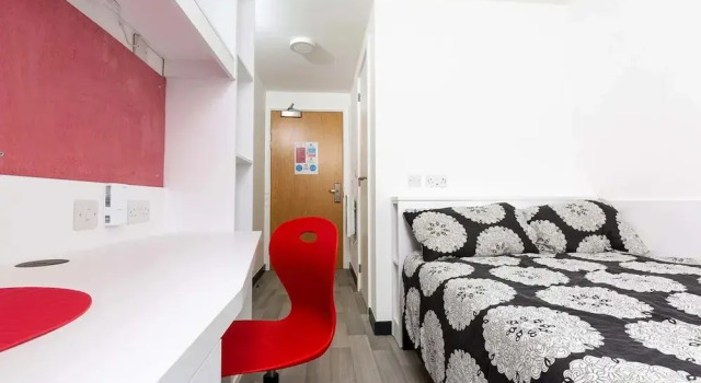 Номер Standard For Student Only - Abbey House in Coventry