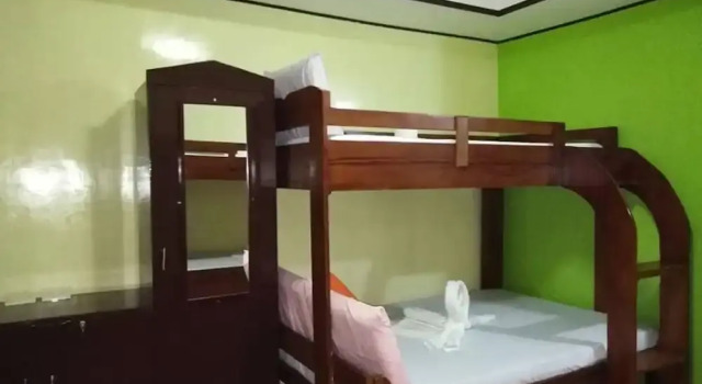 Jorge Transient House, Prenota Hotel Hotel economici a Coron