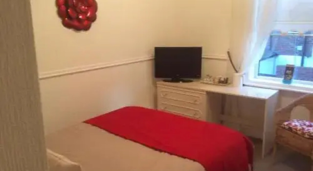 Seacrest Guest House, Забронировать Гостевой дом Саут-Шилдс Тайн и Уир