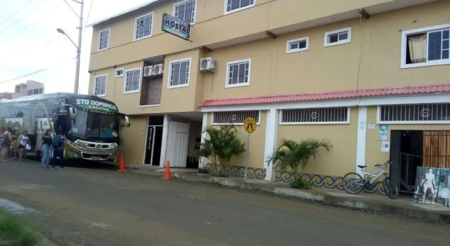 San Roque Hostal, Book Hotel Hotels in Manabi with a Pool, Swimming Pool