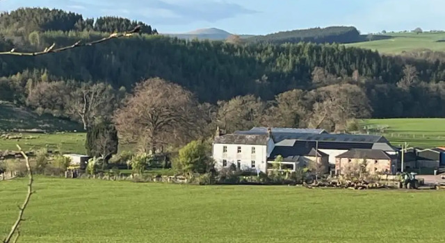 Коттедж Cottage at Inch Farm solitude beside the River
