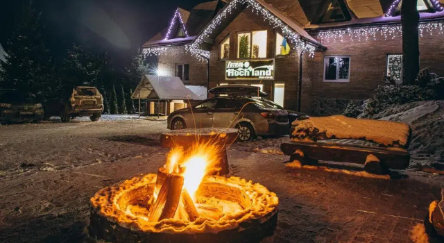 Hochland, Book Hotel Hoteller i Jablonitsa med parkering, Parkering