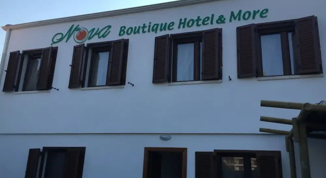 Nova Citrus Otel, Забронировать Отель Отели в центре Сигаджик, в центре, Завтраки, Парковка