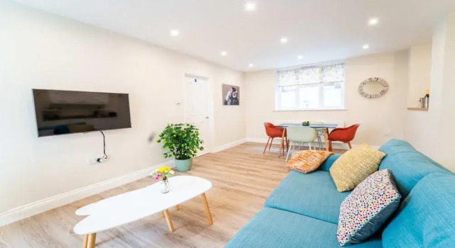 South Quay Apartment - 2 Bedrooms - 2 Bathrooms, Забронировать Апартаменты/квартира Грейт-Ярмут The Broads, рядом с Аквариум Sea Life