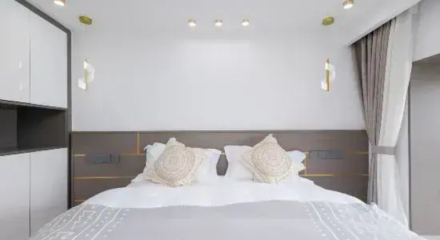 Люкс Deluxe Zhongze Seaside Homestay (Qingdao Tangdaowan Hengda Golden Beach Shop)