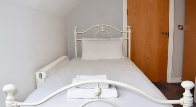 Stylish 3 Bedroom Portobello Townhouse, Забронировать Отель Отели Дублина 3 звезды, рядом с Harold's Cross Stadium, 3*