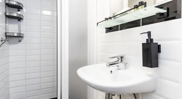 Номер Superior Adagio Downtown Rooms