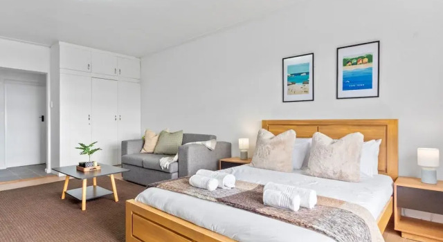 E1 Ventnor House
