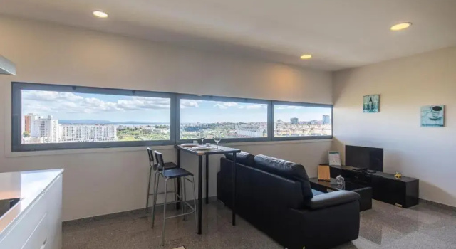 Апартаменты LovelyStay - Trendy 1BDR apartment w/ river view