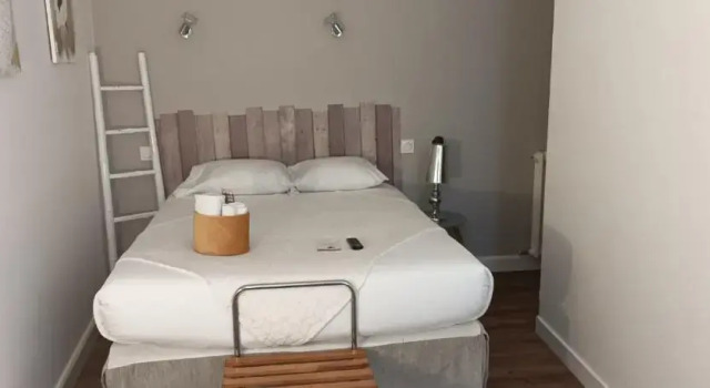 Двухместный номер Comfort Отель Le Petit Billot