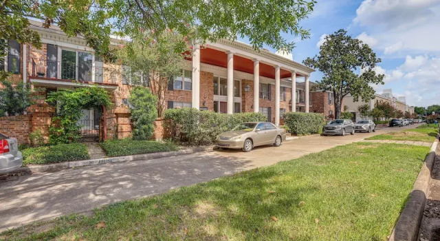Апартаменты 2 Mi to The Galleria: Uptown Houston Retreat!