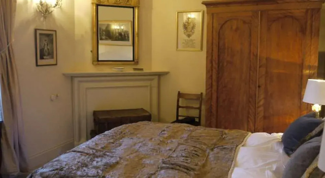 Warthill Castle B&B, Prenota Bed & breakfast Aberdeen 