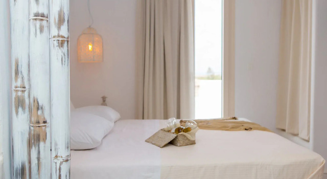 Naxian Lounge Villas