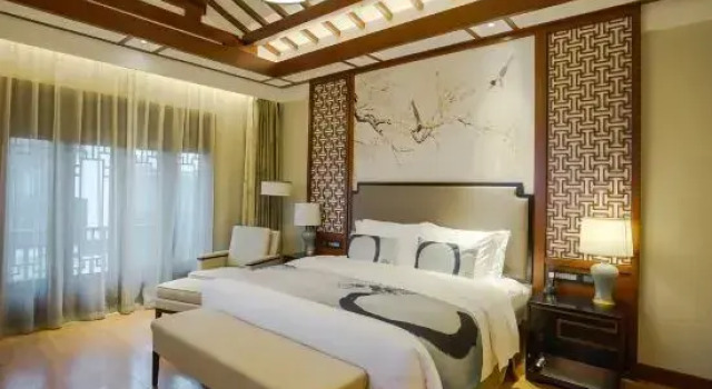 Suite Jewel Hidden Valley