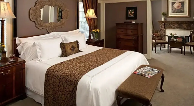 Двухместный люкс Fairview Inn