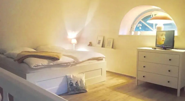 Maisonette-Fewo unter Reet, 50m zum Meer, Strandidyll Zingst