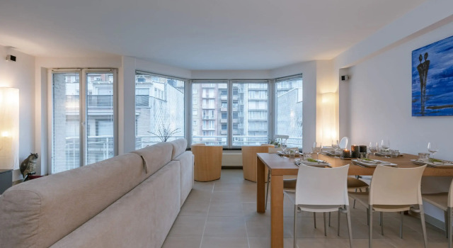 Modern and Spacious Apartment With Terrace