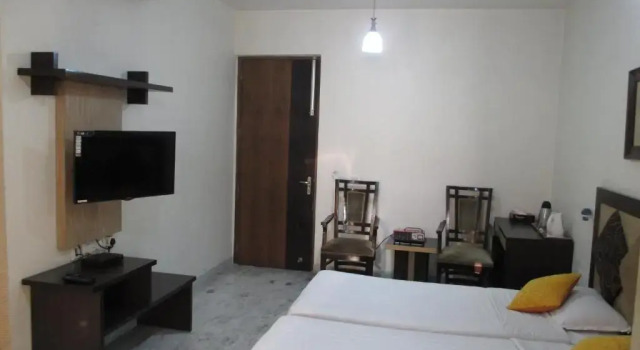 Двухместный номер Standard с балконом East End Retreat