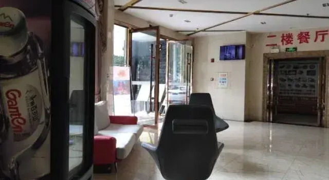 Liya Hotel (Qingyuan Qingcheng Middle School), Boek Hotel Hotels in Guangdong met parkeren, Parkeren