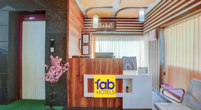 FabHotel Royal Suites - Yeshwanthpur, Buchen Sie Hotel Bengaluru Karnataka