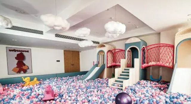 Narada Resort Hotel Guyan Huaxiang, Prenota Resort Hotel 5 stelle a Lishui, 5*