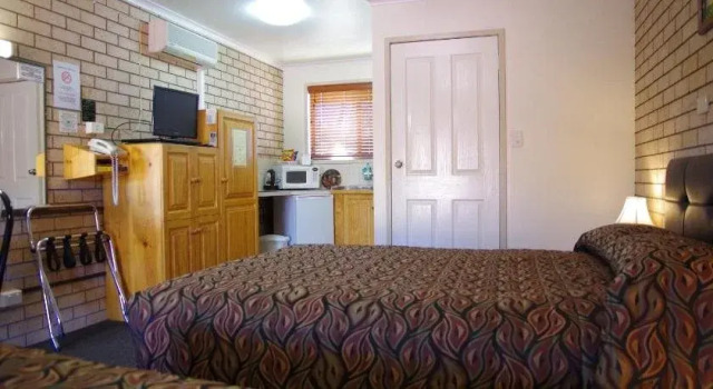 Stannum Lodge Motor Inn
