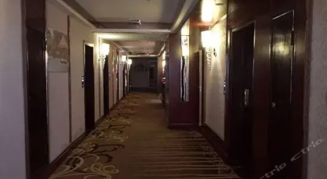 Suining Shuangfa Hotel, Rezervovat Hotel Suining Sichuan