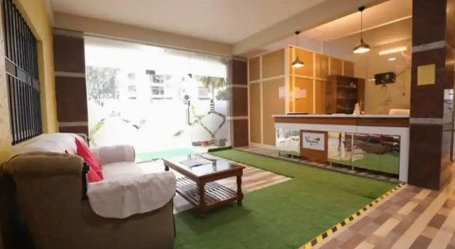 Exécutive studio Mapletree Inn