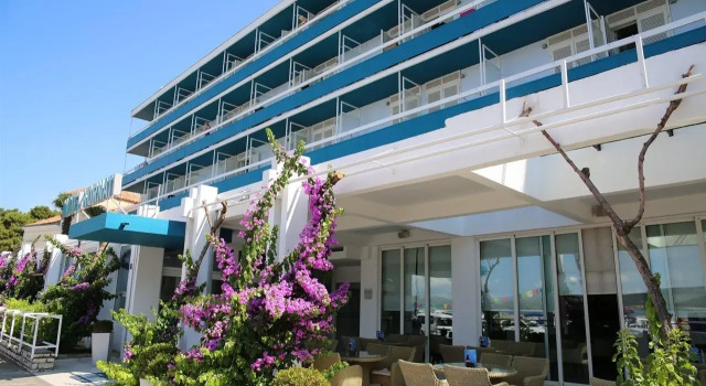 Ilirija Resort Hotel Kornati, Забронировать Отель СПА-отели Биоград-на-Мору, рядом с Частный Пляж «Кемп Сенди», SPA-услуги