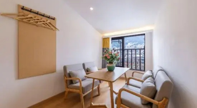 Люкс Phoenix Ancient City · Lanyue Near | Hidden Lane, Cloud Nest Elegant House (Nanhua Bridge Branch)