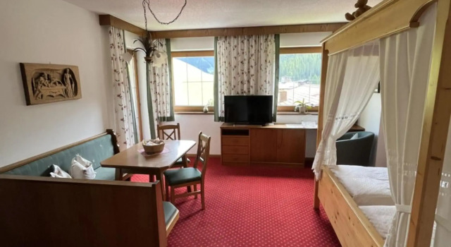Jakob, Landhaus, Prenota Casa vacanze Hotel a Tirolo con parcheggio, Parcheggio