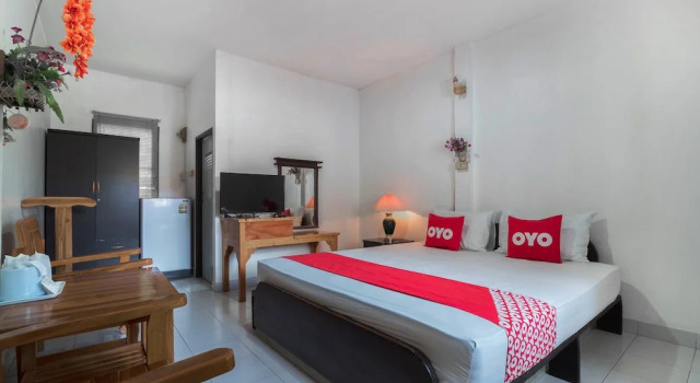Номер Superior OYO 654 Samanmit Inn Hotel