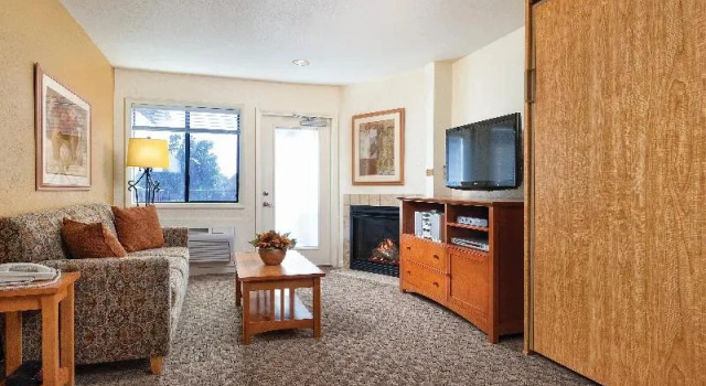 Двухместный номер Standard WorldMark Grand Lake