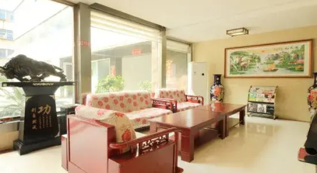 Tiantian Express Hotel (Nanyang University of Technology No.5 Middle School), Book Hotel Nanyang Henan