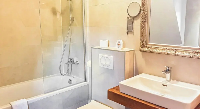 Семейный номер Standard с видом на сад B&B Villa Plitvica