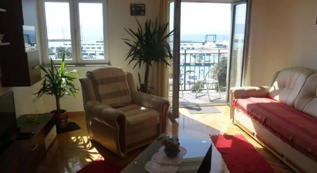 Apartments Monika, Забронировать Апартаменты/квартира Отели Приморско-Горанской жупания с парковкой, Парковка